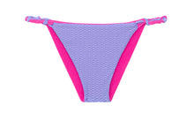 Laden Sie das Bild in den Galerie-Viewer, Product Back: Rio De Sol Bas Bottom Malibu-Rosa Essential-Rev
