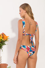 Carica l&#39;immagine nel visualizzatore di Gallery, Model Back: Rio De Sol Bas Bottom Maui Madrid
