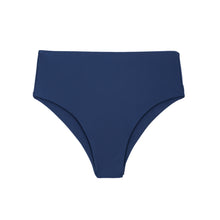Laden Sie das Bild in den Galerie-Viewer, Product Front: Rio De Sol Bas Bottom Navy Hotpants
