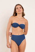 Laden Sie das Bild in den Galerie-Viewer, Image 07: Rio De Sol Bas Bottom Navy Hotpants
