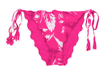 Laden Sie das Bild in den Galerie-Viewer, Product Front: Rio De Sol Bas Bottom Pink-Palms Frufru-Comfy
