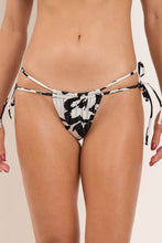 Laden Sie das Bild in den Galerie-Viewer, Gallery: Rio De Sol Bas Bottom Poppy Pipa

