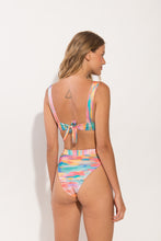 Charger l&#39;image dans la galerie, Model Back: Rio De Sol Bas Bottom River Hotpant-Cos
