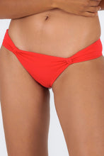 Laden Sie das Bild in den Galerie-Viewer, Gallery: Rio De Sol Bas Bottom Rouge Mel
