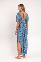 Charger l&#39;image dans la galerie, Model Back: Rio De Sol Vêtement De Plage Chuva Long Dress Soleil
