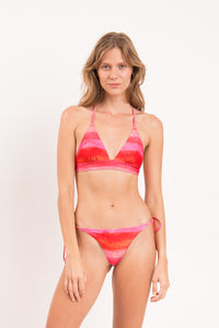 Model Front: Rio De Sol Ensemble Set Cher Tri-Cos Cheeky-Micro