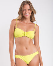 Laden Sie das Bild in den Galerie-Viewer, Gallery: Rio De Sol Ensemble Set Citrico Bandeau-Crispy Nice
