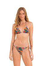 Carica l&#39;immagine nel visualizzatore di Gallery, Model Front: Rio De Sol Ensemble Set Jungle Tri-Inv Ibiza

