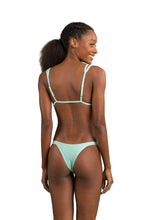 Laden Sie das Bild in den Galerie-Viewer, Model Back: Rio De Sol Ensemble Set Malibu-Menta Tri-Duo Rio-Duo
