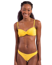 Laden Sie das Bild in den Galerie-Viewer, Gallery: Rio De Sol Ensemble Set Malibu-Yellow Bandeau-Duo Essential
