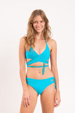 Carica l&#39;immagine nel visualizzatore di Gallery, Model Front: Rio De Sol Ensemble Set Miami Kate Madrid
