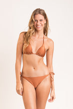 Carica l&#39;immagine nel visualizzatore di Gallery, Model Front: Rio De Sol Ensemble Set Nocciola Tri-Inv Ibiza
