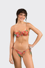 Carica l&#39;immagine nel visualizzatore di Gallery, Model Front: Rio De Sol Ensemble Set Tropics Balconet-Tie Lacinho
