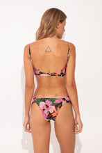 Carica l&#39;immagine nel visualizzatore di Gallery, Model Back: Rio De Sol Haut Top Jolie Paola
