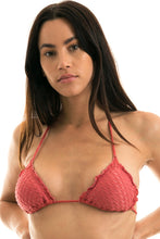 Laden Sie das Bild in den Galerie-Viewer, Gallery: Rio De Sol Haut Top Kiwanda Madras Frufru
