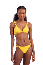 Carica l&#39;immagine nel visualizzatore di Gallery, Model Front: Rio De Sol Haut Top Malibu-Yellow Tri-Duo

