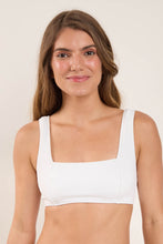 Laden Sie das Bild in den Galerie-Viewer, Gallery: Rio De Sol Haut Top Sand-White Mary
