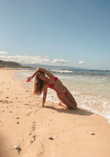 Laden Sie das Bild in den Galerie-Viewer, Set Hibiscus Ana Isla
