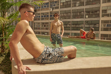 Laden Sie das Bild in den Galerie-Viewer, Shorts Costela Aco UPF50+
