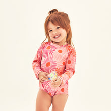 Carica l&#39;immagine nel visualizzatore di Gallery, Model Front: Uv Line Maillot De Bain Bébé Baby Solar Rose Upf50+
