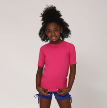 Charger l&#39;image dans la galerie, Model Front: Uv Line T-Shirt Camiseta Kids Uvpro Mc Pink Upf50+
