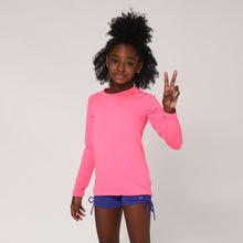Charger l&#39;image dans la galerie, Model Front: Uv Line T-Shirt Camiseta Uvlight Pink Fluor Spf50+
