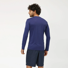 Carica l&#39;immagine nel visualizzatore di Gallery, Model Back: Uv Line T-Shirt Uvpro Br Ml Marinho Msc
