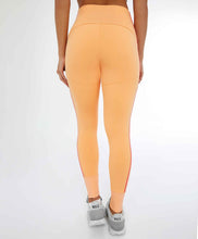 Charger l&#39;image dans la galerie, Legging Blackout II C/ Recorte Verticale Laranja Gym
