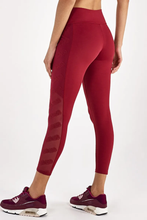 Carica l&#39;immagine nel visualizzatore di Gallery, Hyper Bordado Lateral Vermelho Power Leggings
