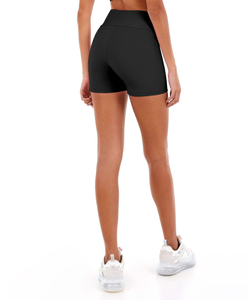 Verdunkelnde, weiche Preto-Shorts